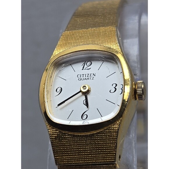 Womens Citizen Quartz Gold Toned Watch Classic Cushion New Battery Vintage Era - Picture 4 of 12